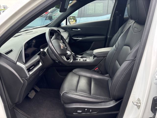 Used 2024 Cadillac XT4 Luxury AWD/4WD image 7