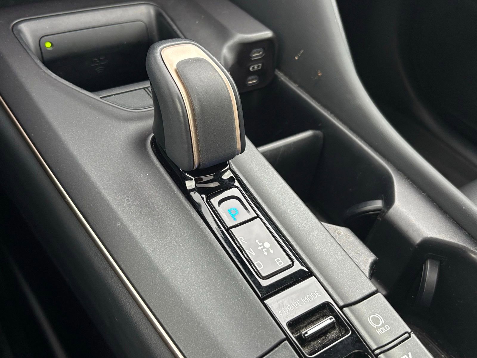 Used 2023 Toyota Crown AWD/4WD image 27