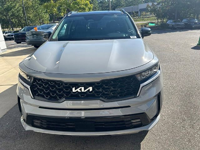 Certified 2023 Kia Sorento EX w/ Panoramic Sunroof Package FWD image 11