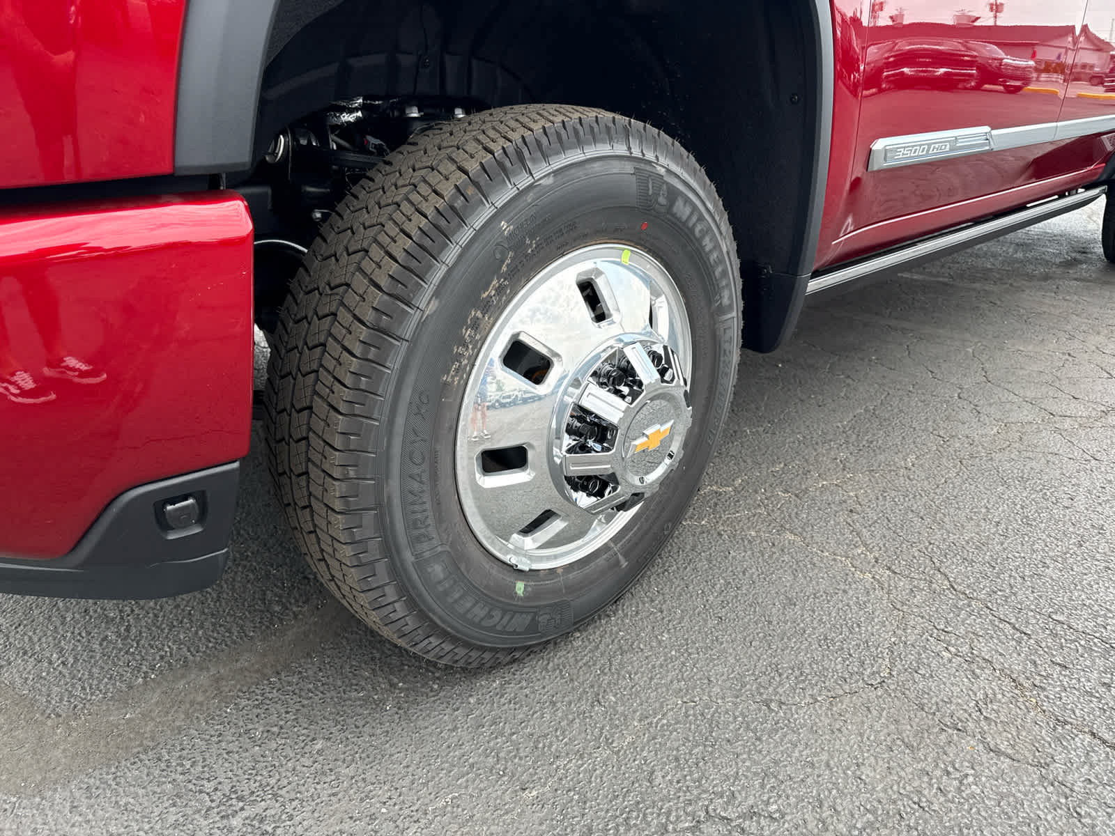 New 2026 Chevrolet Silverado 3500 High Country w/ High Country Premium Package AWD/4WD image 9