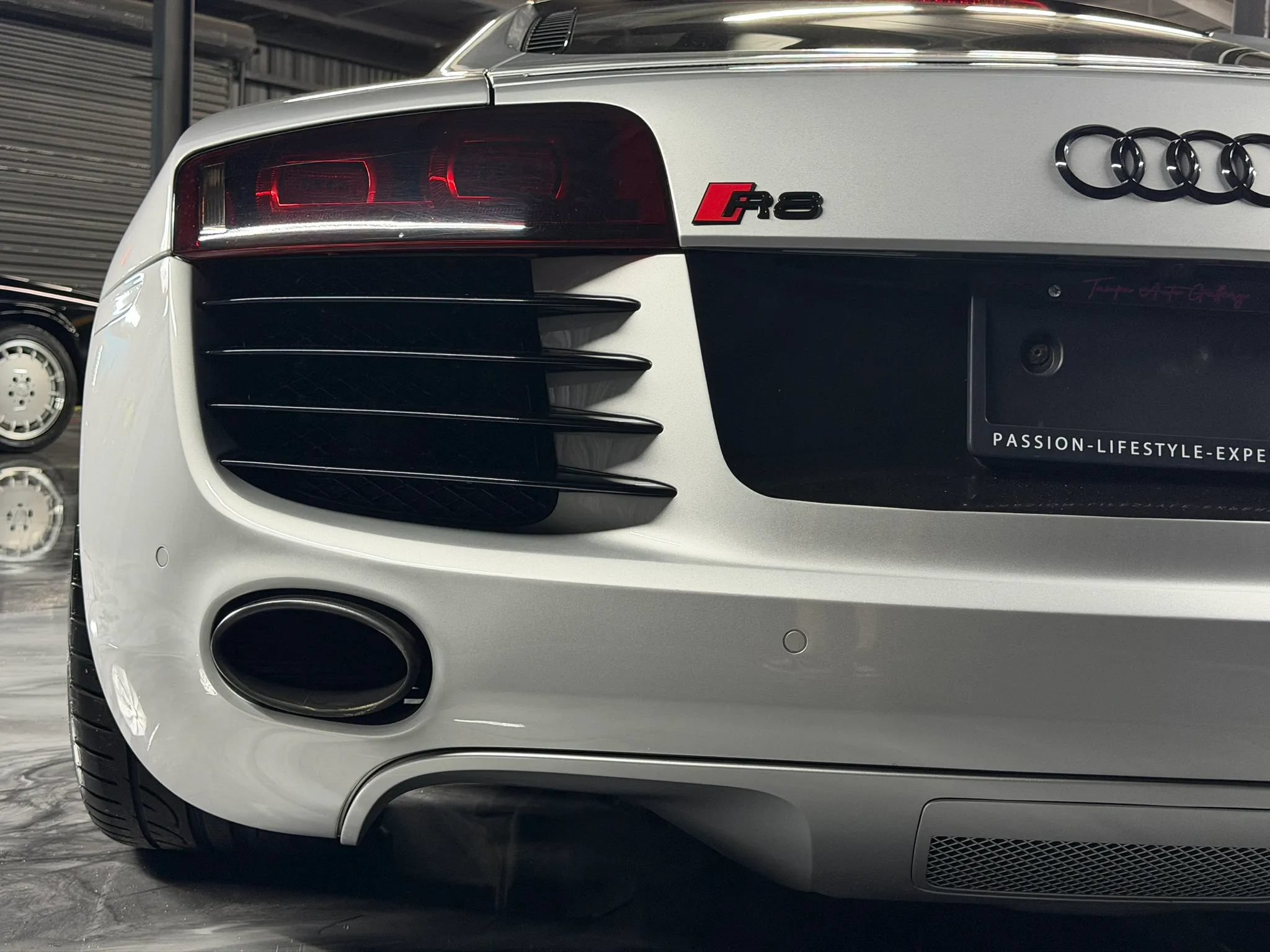 Used 2009 Audi R8 V8 AWD/4WD image 12