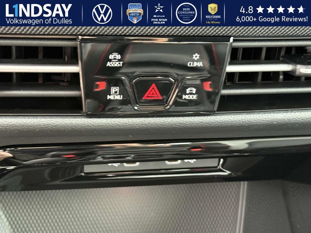 New 2025 Volkswagen GTI SE image 13