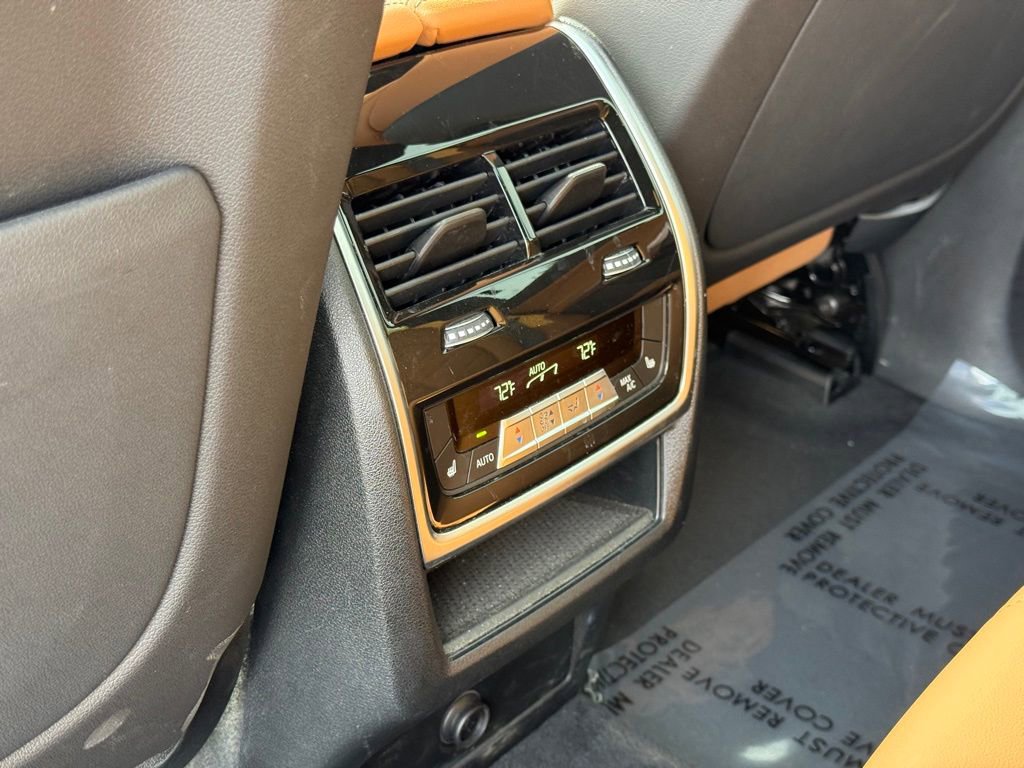 Used 2023 BMW X5 xDrive45e w/ Climate Comfort Package image 19