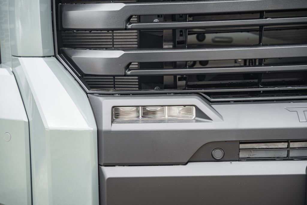 New 2026 Toyota Tundra SR5 image 13