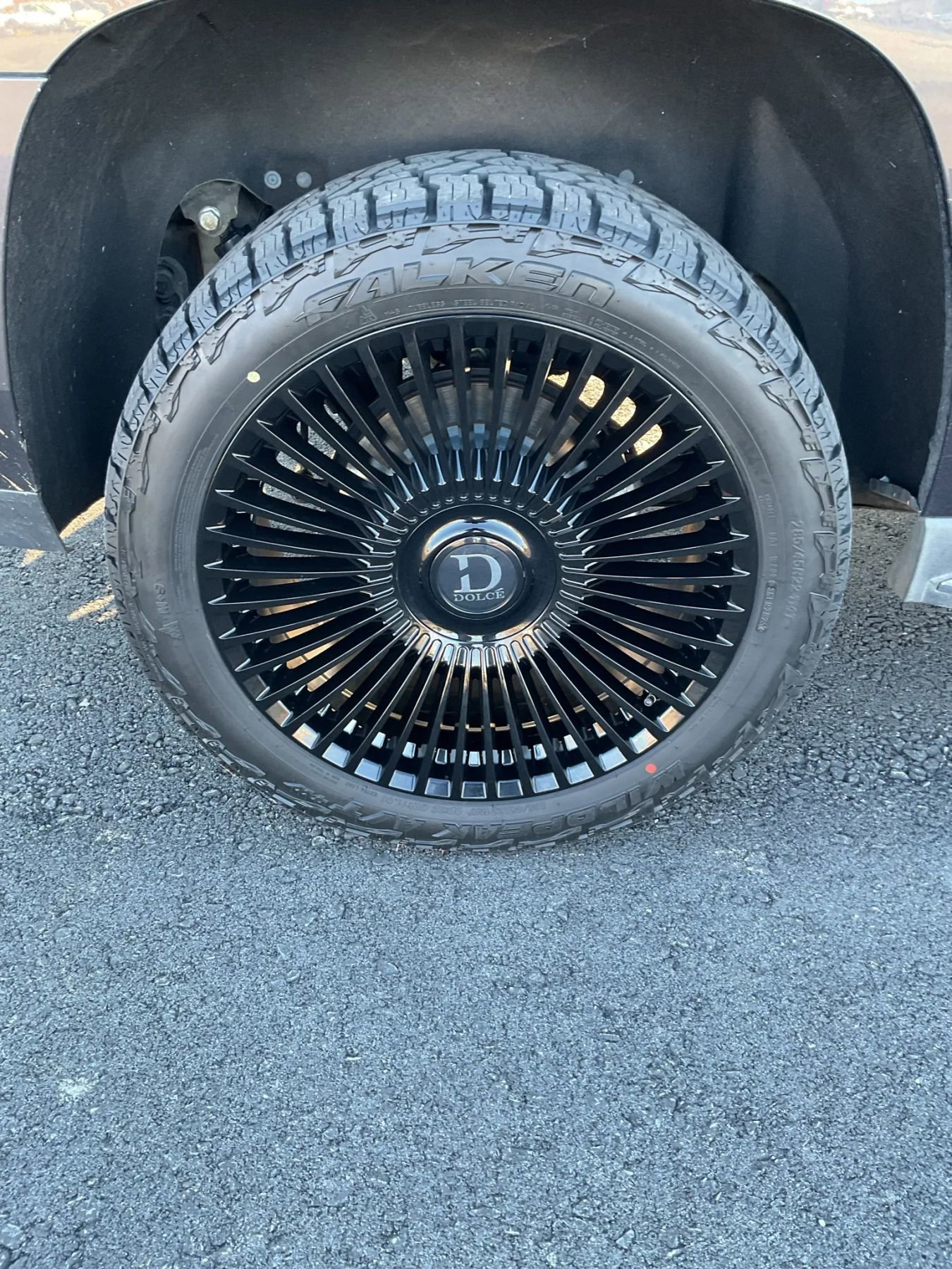 Used 2016 Cadillac Escalade ESV Premium image 11