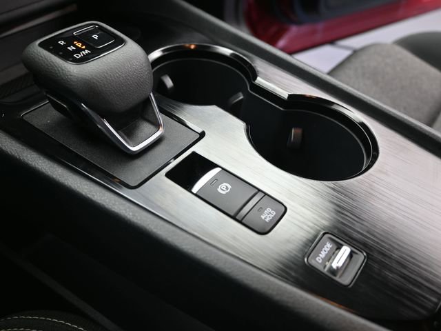 Used 2024 Nissan Rogue SV image 16