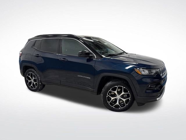 Used 2024 Jeep Compass Limited w/ Sun and Sound Group image 38