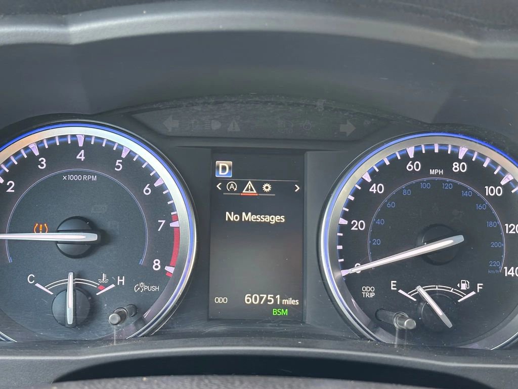 Used 2017 Toyota Highlander XLE image 21