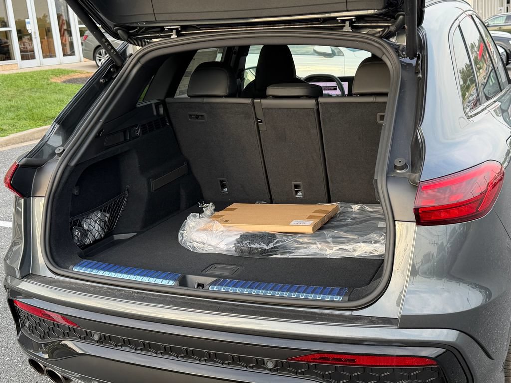 New 2026 Audi SQ5 Premium Plus AWD/4WD image 13
