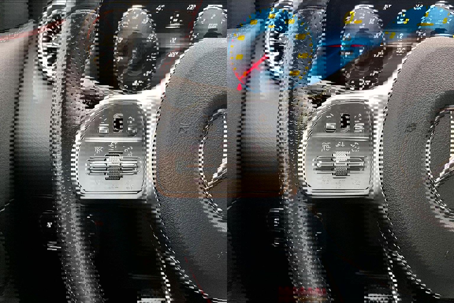 Certified 2022 Mercedes-Benz GLA 250 4MATIC image 21