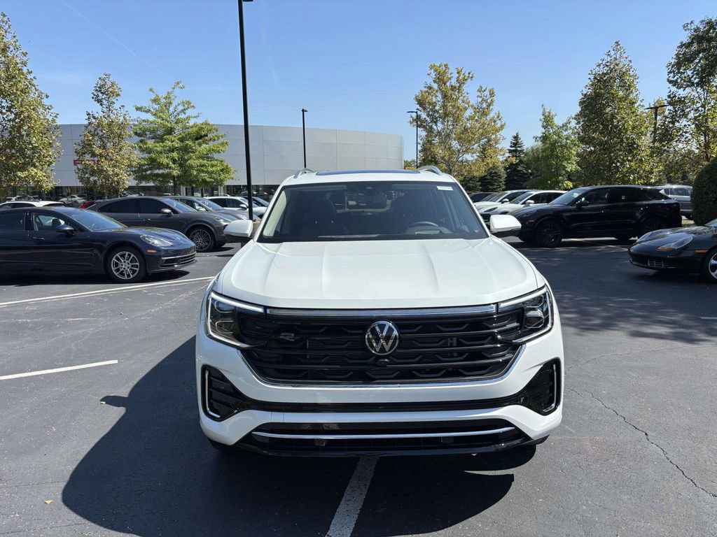 New 2026 Volkswagen Atlas SEL Premium R-Line image 2