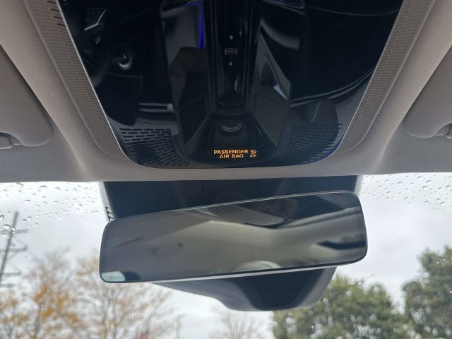 Used 2024 Mercedes-Benz E 350 4MATIC Sedan image 35