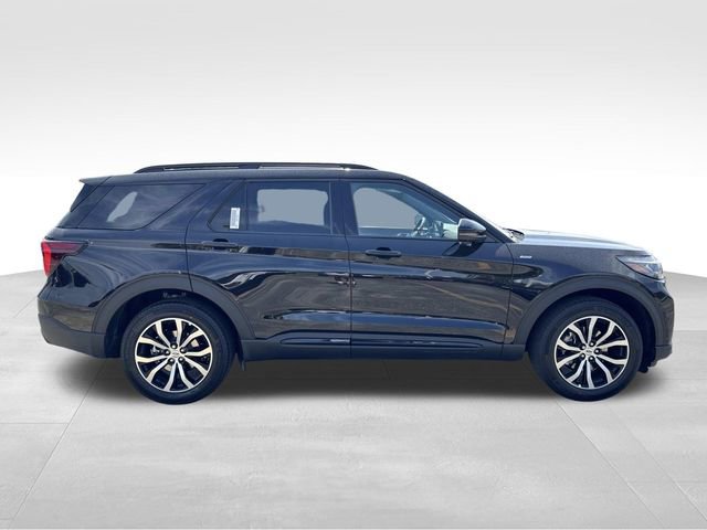 New 2026 Ford Explorer ST-Line image 8