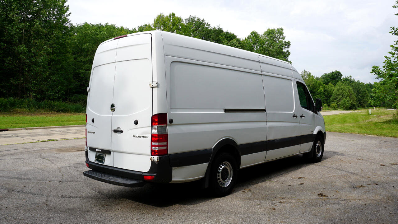 Used 2015 Freightliner Sprinter 2500 image 5