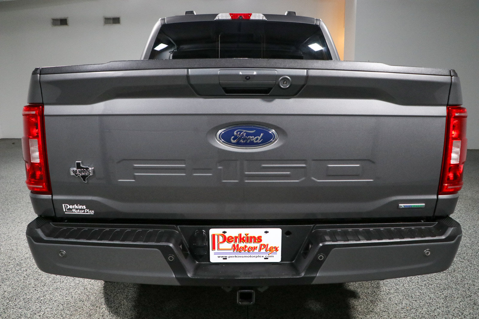 Used 2022 Ford F150 XLT w/ Equipment Group 302A High AWD/4WD image 8