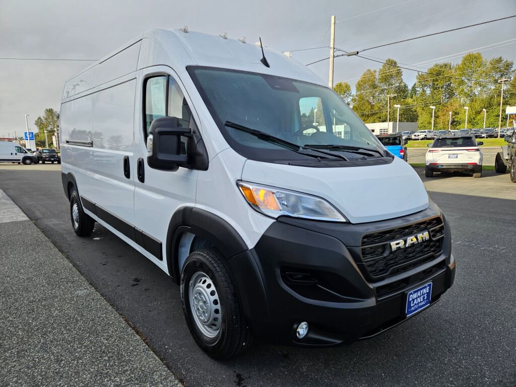 Used 2025 RAM ProMaster 2500 w/ Convenience Group image 7