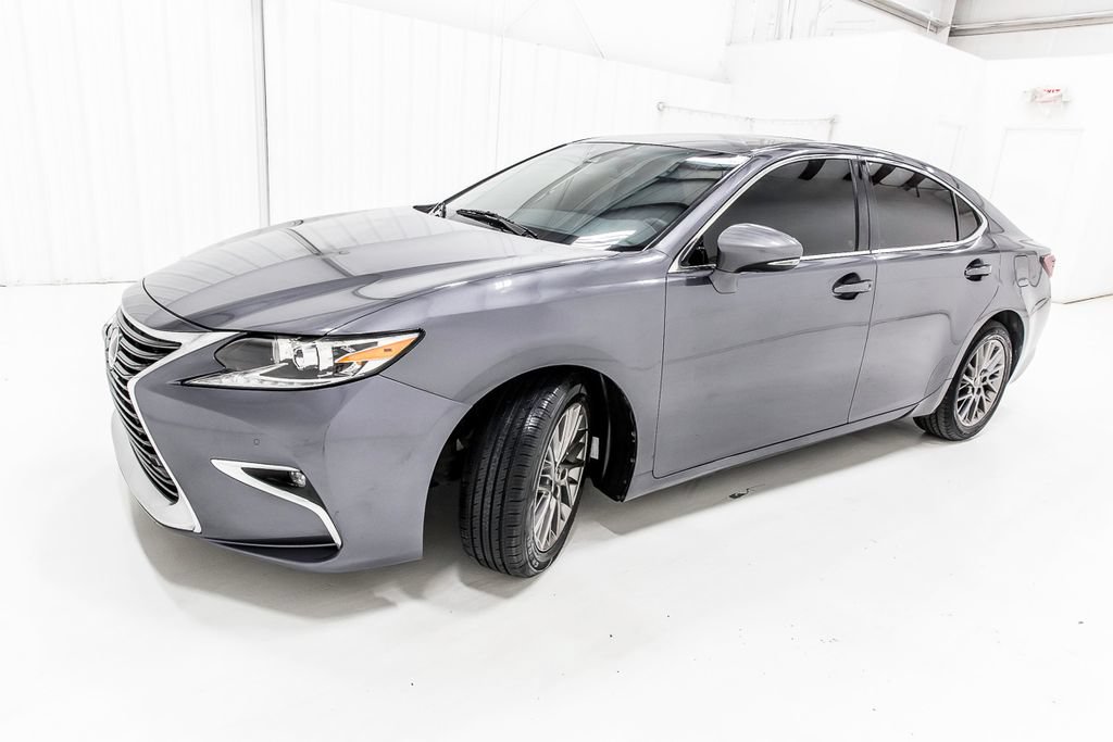 Used 2018 Lexus ES 350 w/ Premier Package FWD image 2