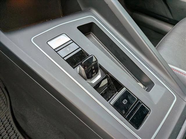 Used 2022 Volkswagen GTI Autobahn image 12