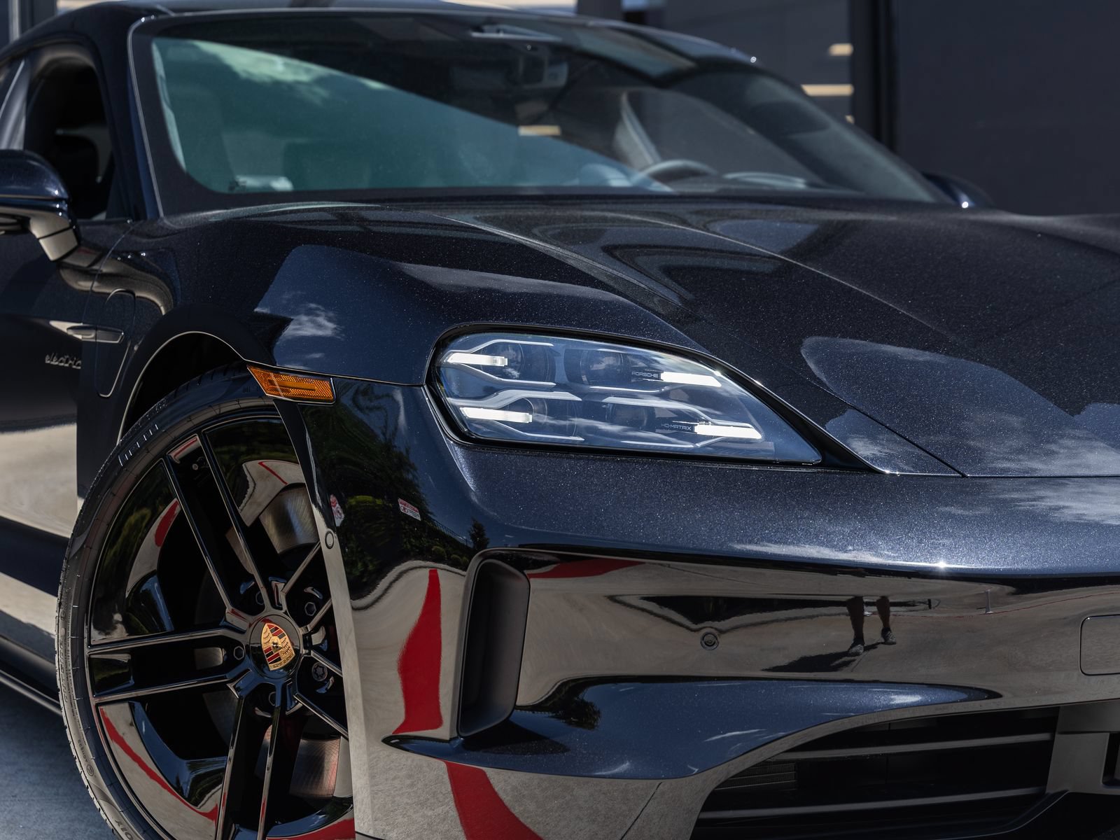 New 2026 Porsche Taycan GTS AWD/4WD image 18