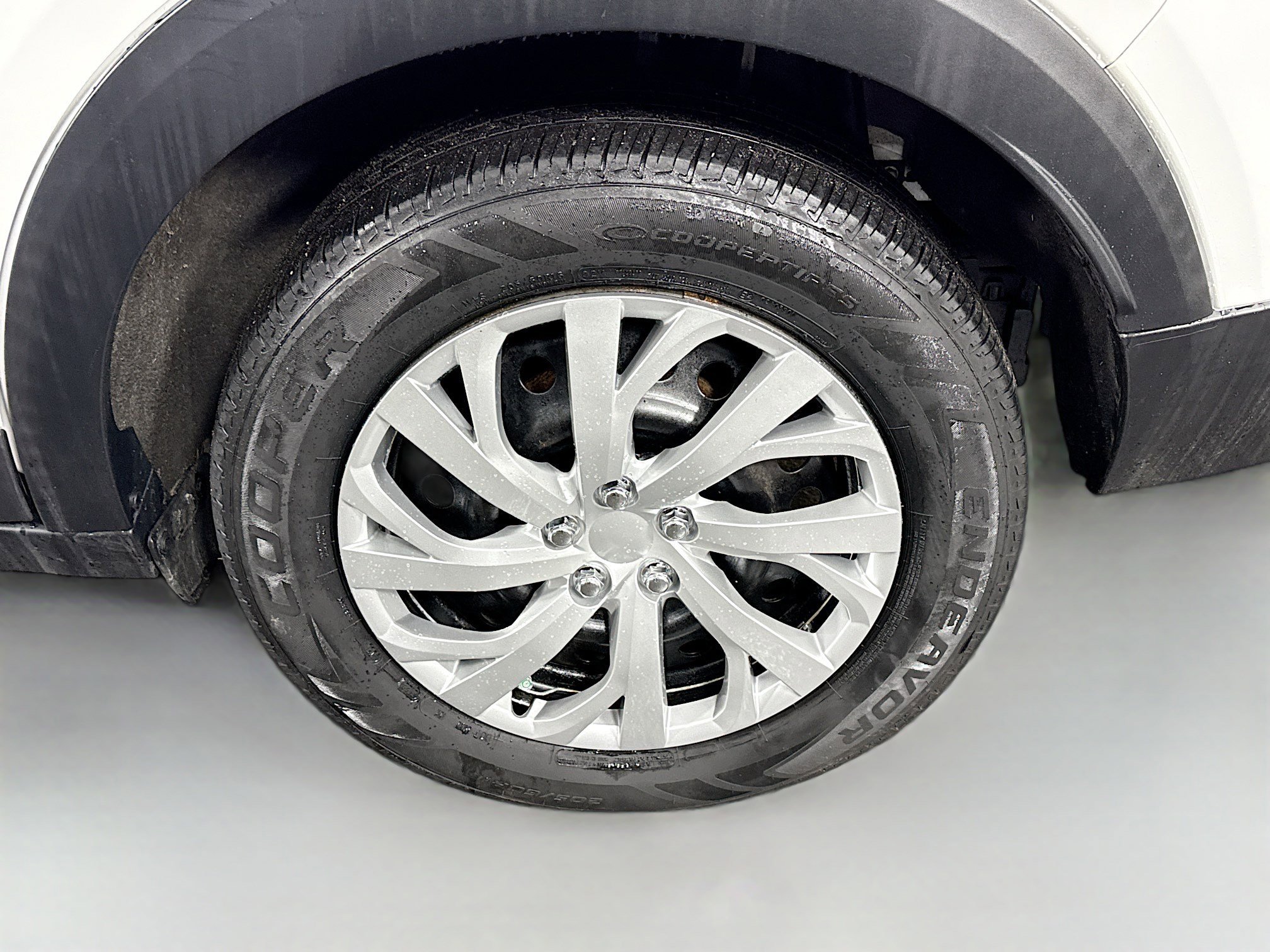 Used 2020 Nissan Kicks S image 37