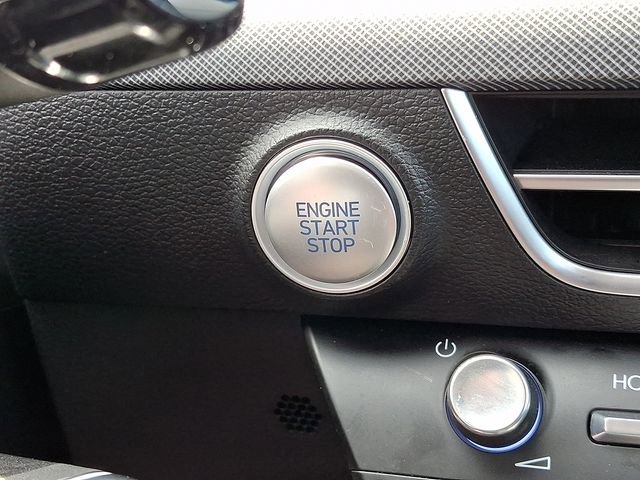 Used 2025 Hyundai Sonata SEL image 18