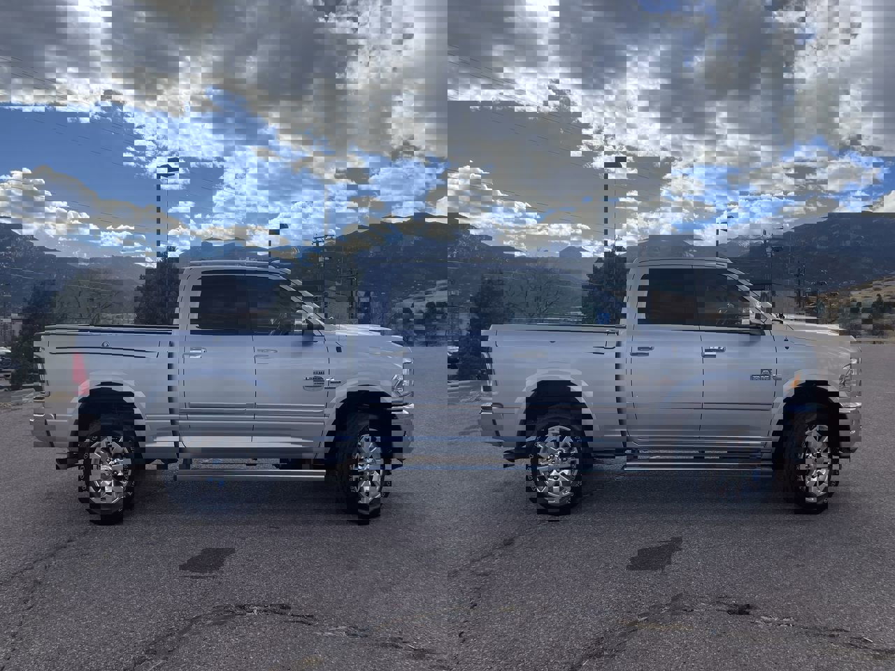 Used 2016 RAM 2500 Longhorn w/ Convenience Group image 8