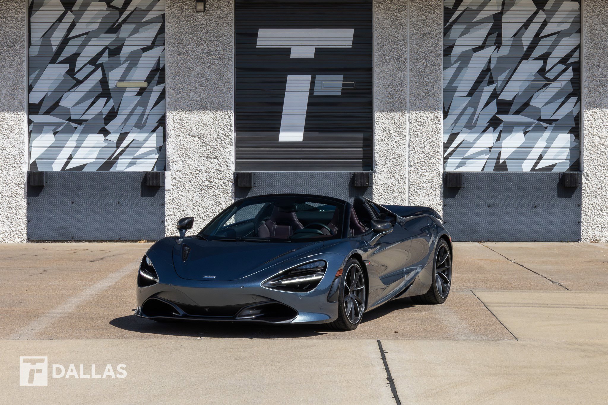 Used 2020 McLaren 720S Spider image 5