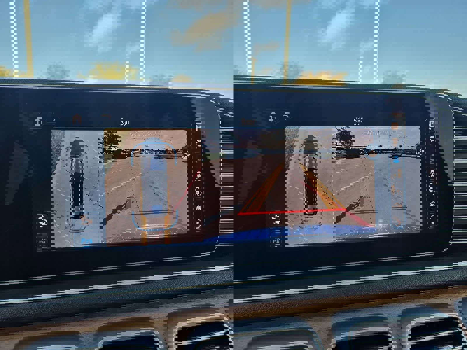 Used 2024 Mercedes-Benz GLE 450 4MATIC image 28