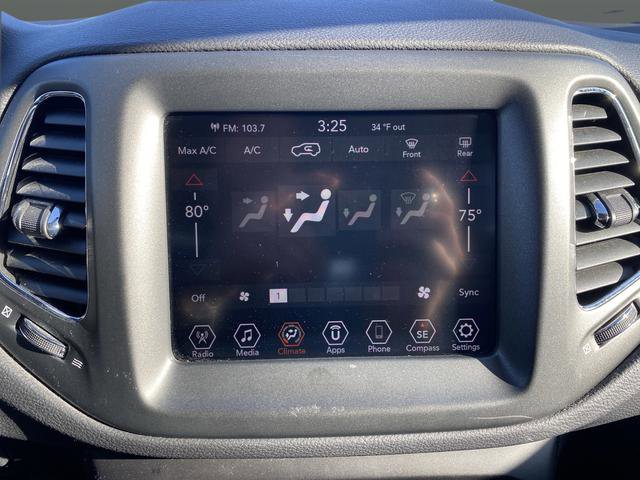 Used 2019 Jeep Compass Trailhawk image 20