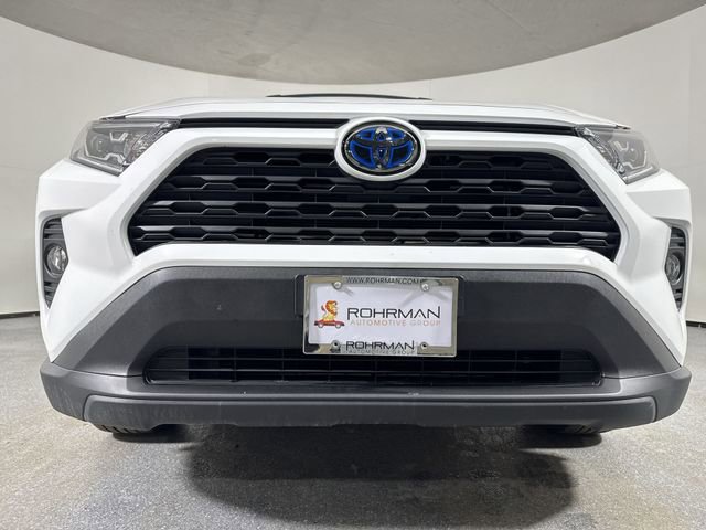 Used 2021 Toyota RAV4 XLE image 26