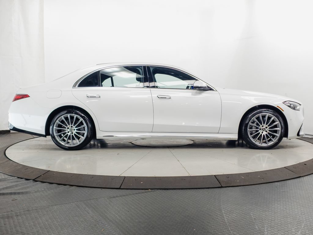 Used 2024 Mercedes-Benz S 580 4MATIC Sedan w/ AMG Line image 37