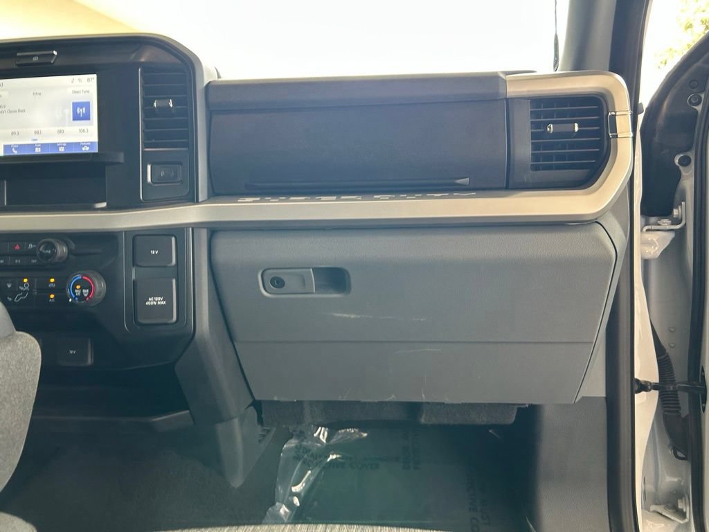 Used 2025 Ford F350 XLT AWD/4WD image 24