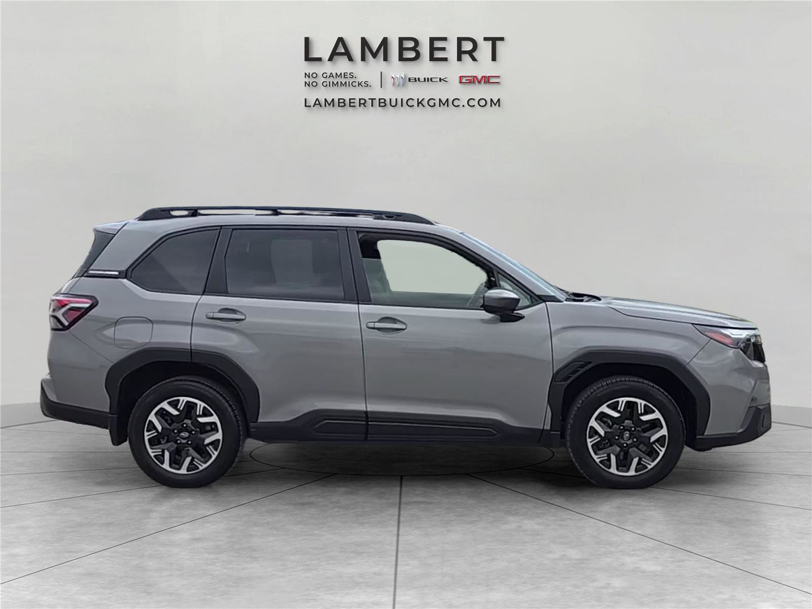 Used 2025 Subaru Forester Premium w/ Convenience Package #1 image 4