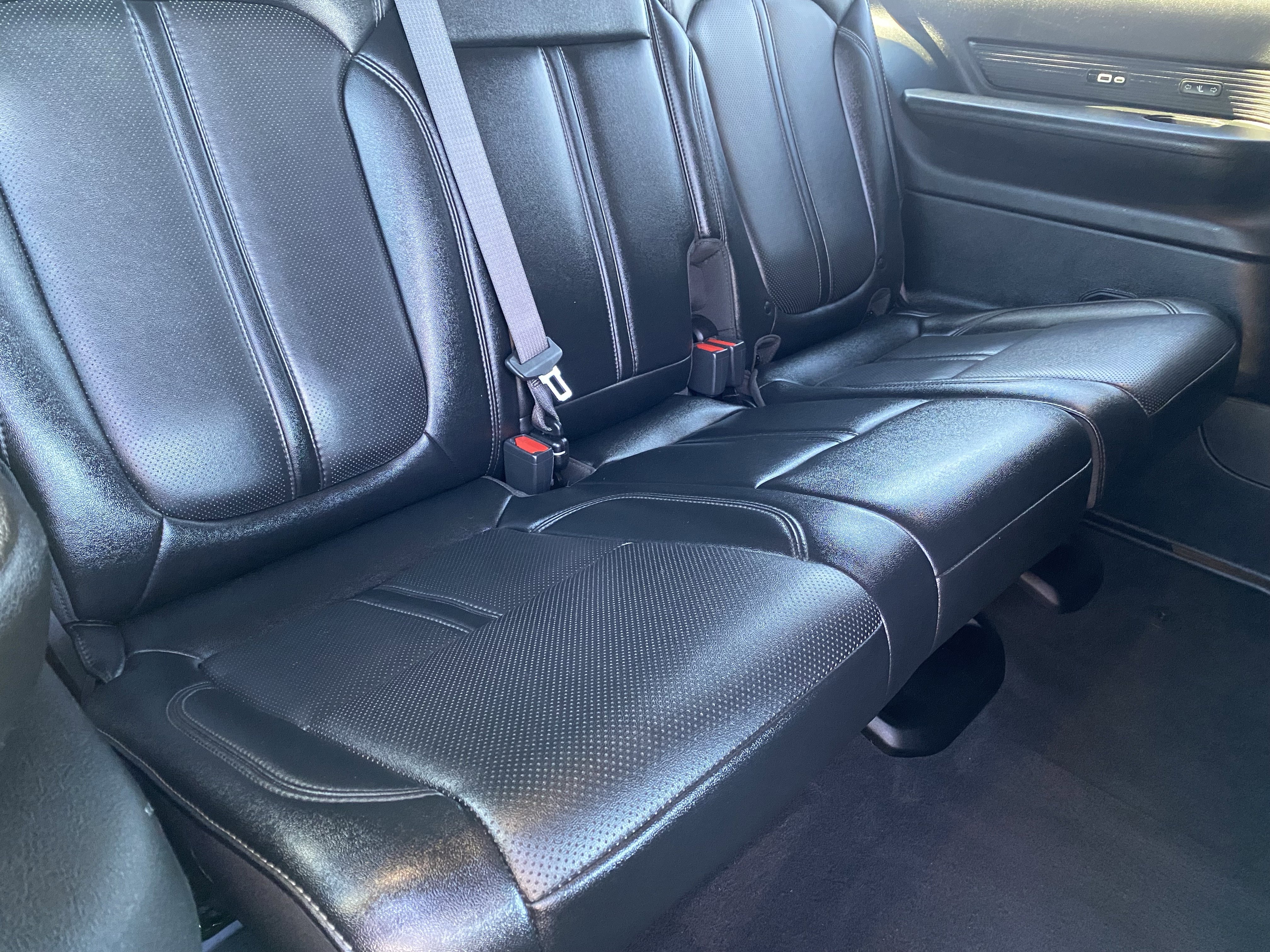 Used 2024 Jeep Wagoneer L 4WD image 14