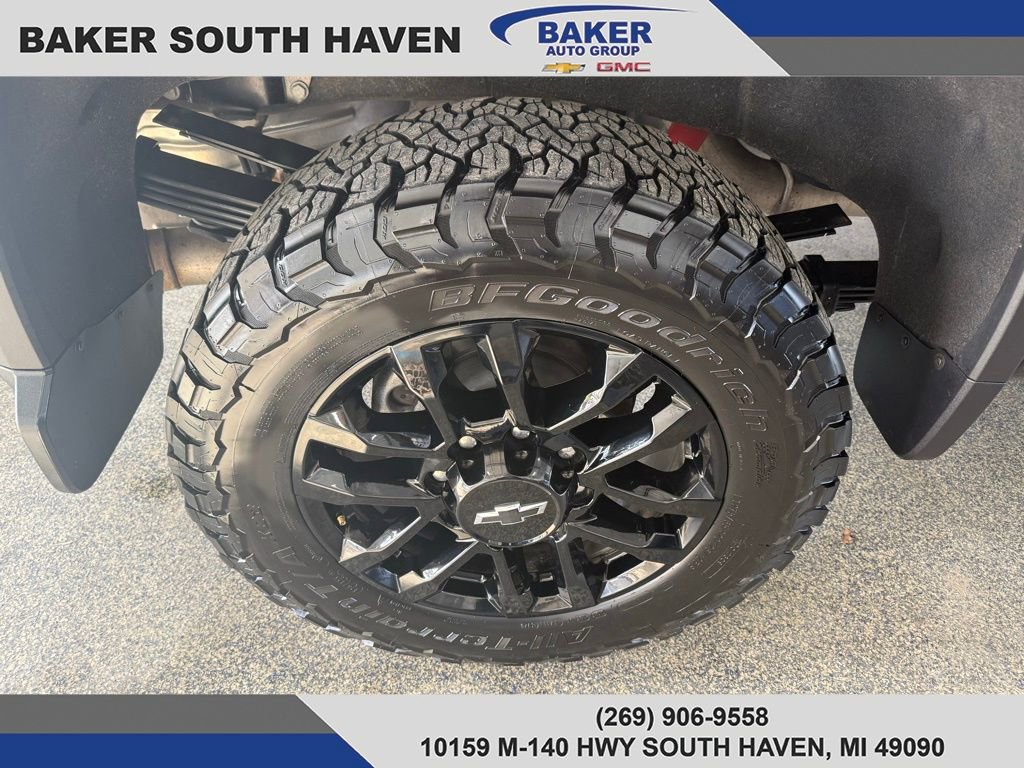 Used 2026 Chevrolet Silverado 3500 LTZ w/ Trail Boss Package AWD/4WD image 8