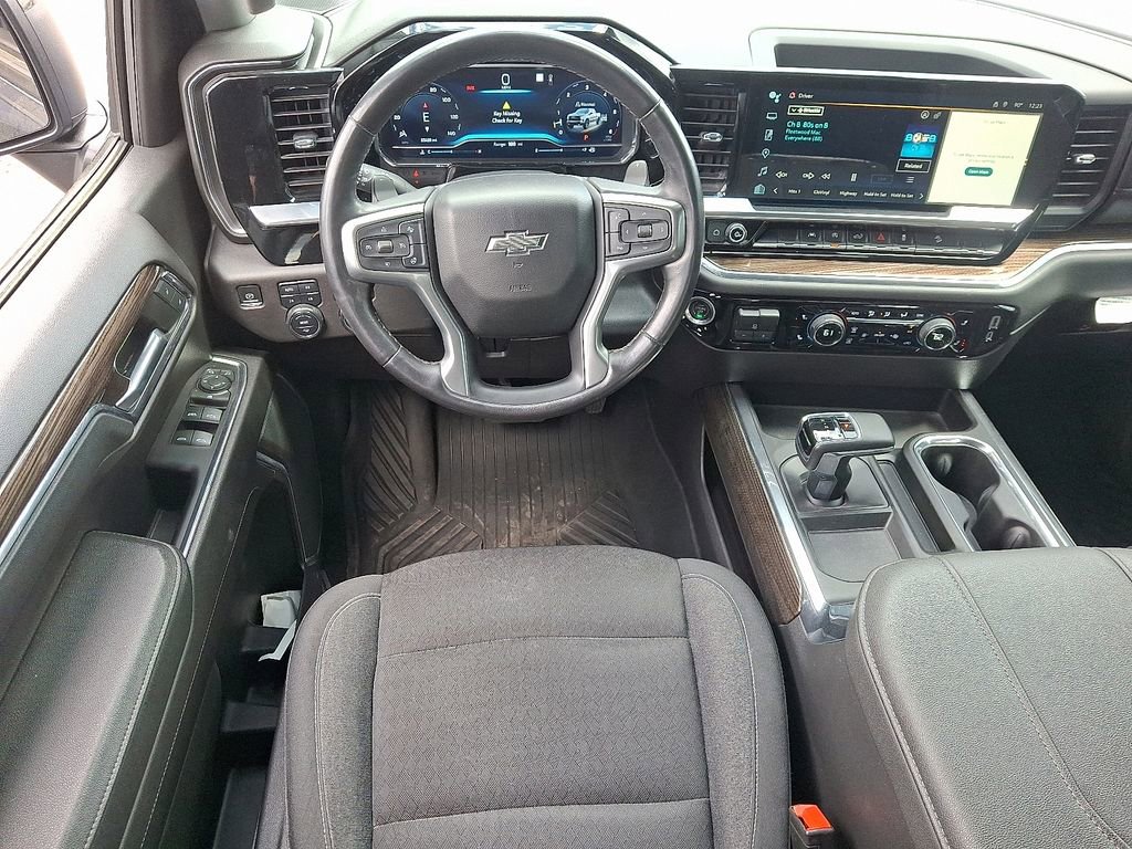 Used 2023 Chevrolet Silverado 1500 LT Trail Boss image 17