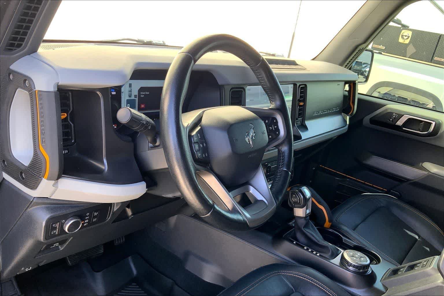 Used 2021 Ford Bronco Badlands AWD/4WD image 2