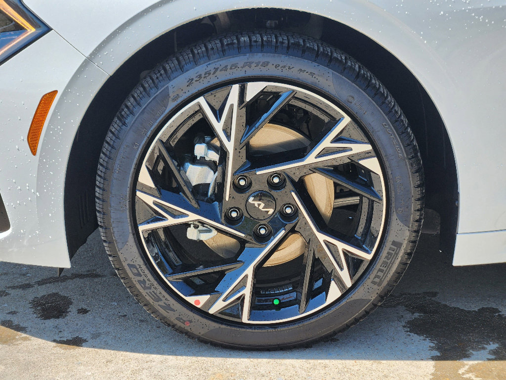 New 2026 Kia K5 GT-Line image 7