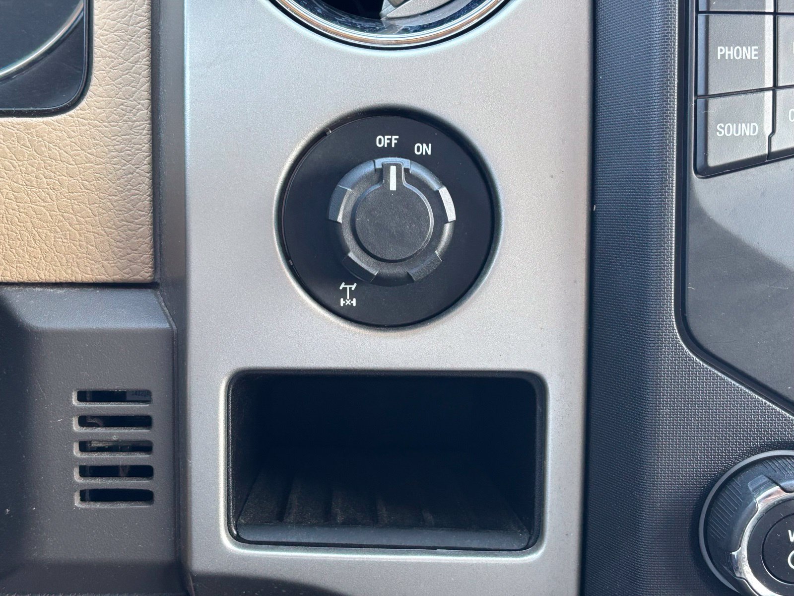Used 2014 Ford F150 XLT w/ XLT Convenience Package RWD image 19