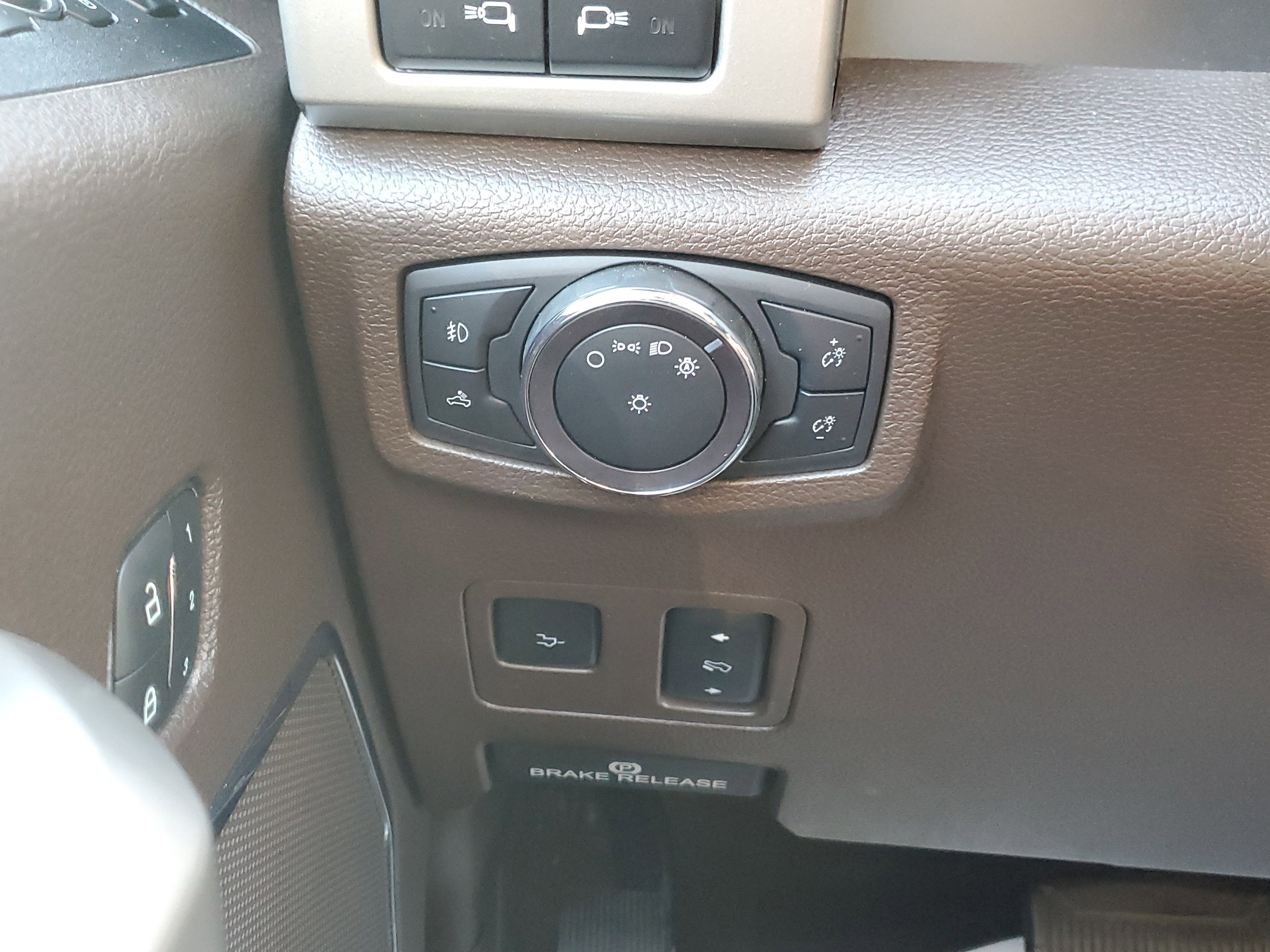 Used 2019 Ford F250 King Ranch w/ King Ranch Ultimate Package image 28