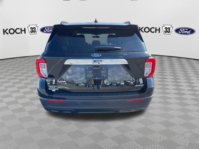 Used 2023 Ford Explorer XLT AWD/4WD image 7