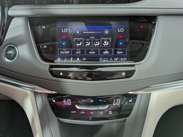 New 2026 Cadillac XT5 Premium Luxury w/ Driver Assist Package AWD/4WD image 19