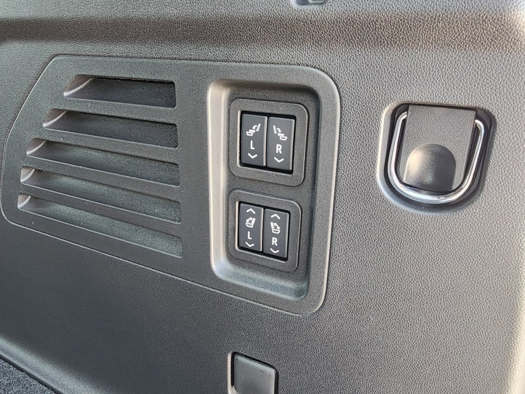 New 2026 Buick Enclave Preferred w/ Power Package image 50