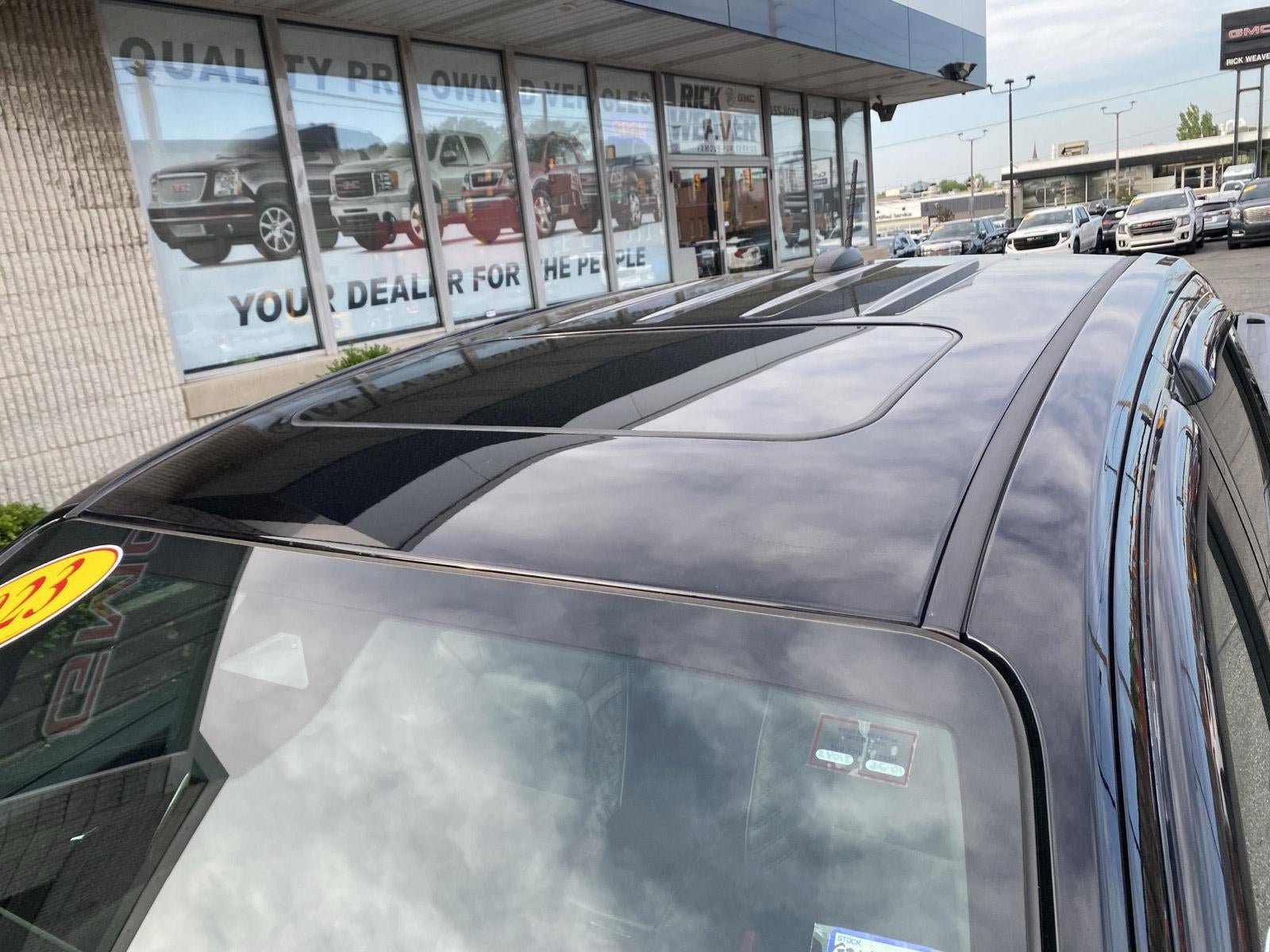 Used 2023 GMC Canyon Denali AWD/4WD image 15