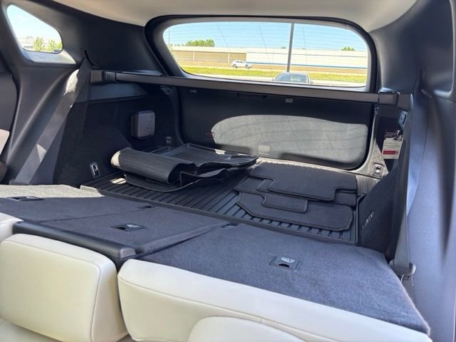 Used 2023 Lexus RX 350 Premium w/ Accessory Package AWD/4WD image 27