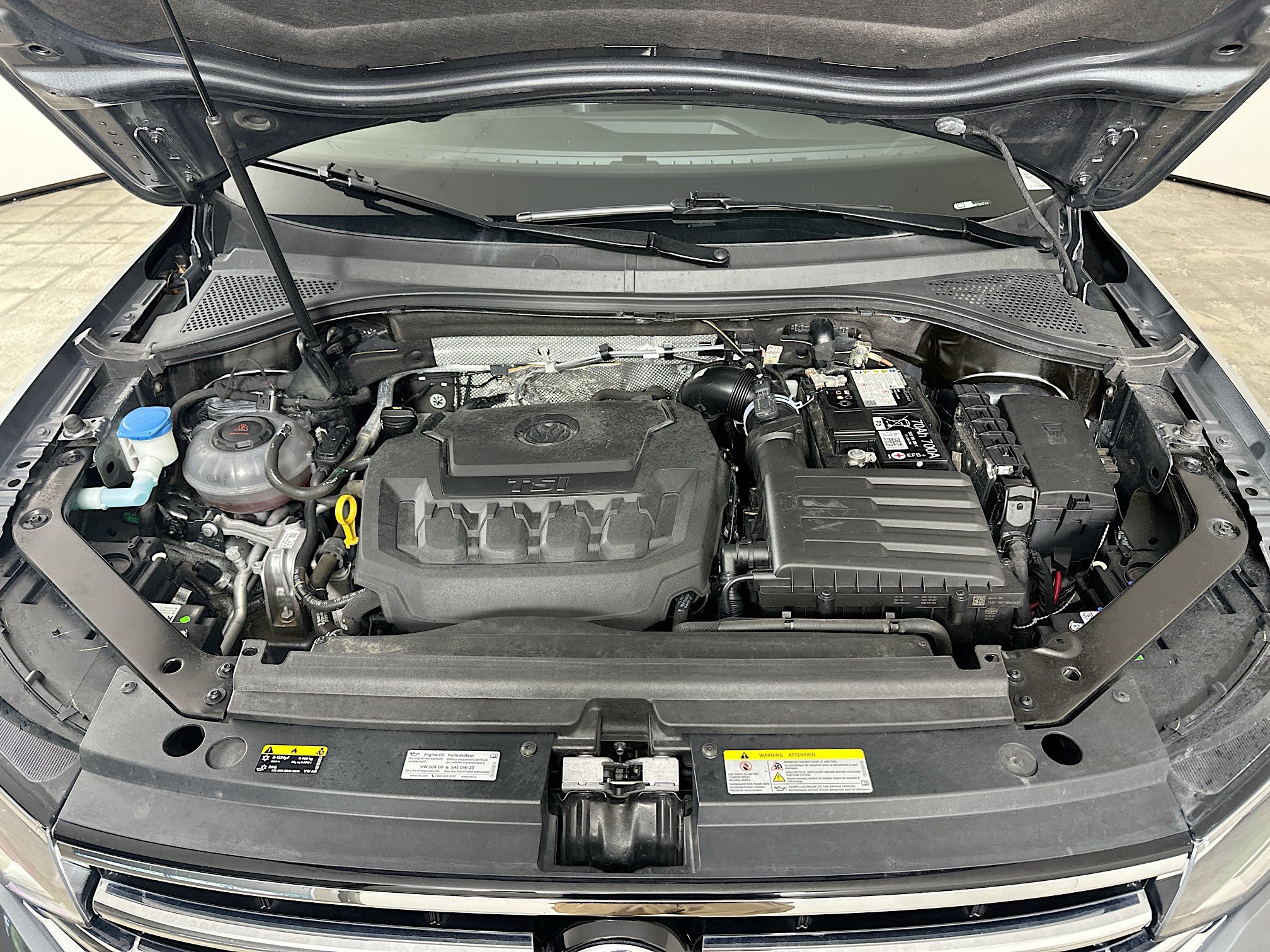 Used 2024 Volkswagen Tiguan SE FWD image 33