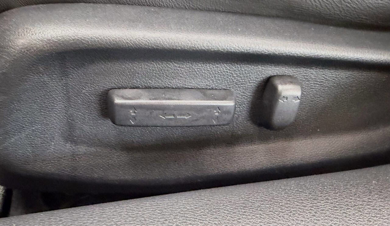 Used 2017 Honda Civic EX-L image 44