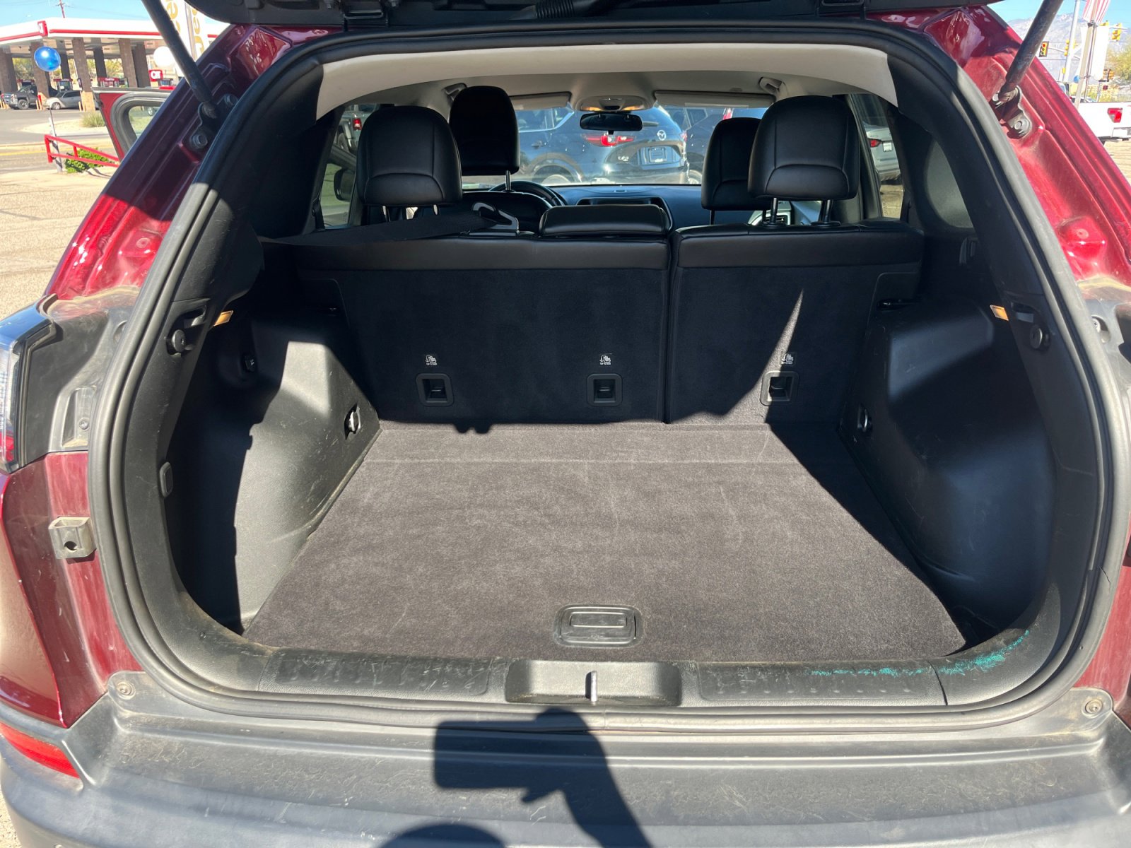 Used 2019 Jeep Cherokee Latitude Plus image 34