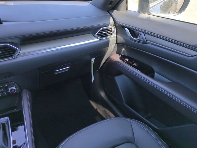 New 2025 MAZDA CX-5 Signature image 16