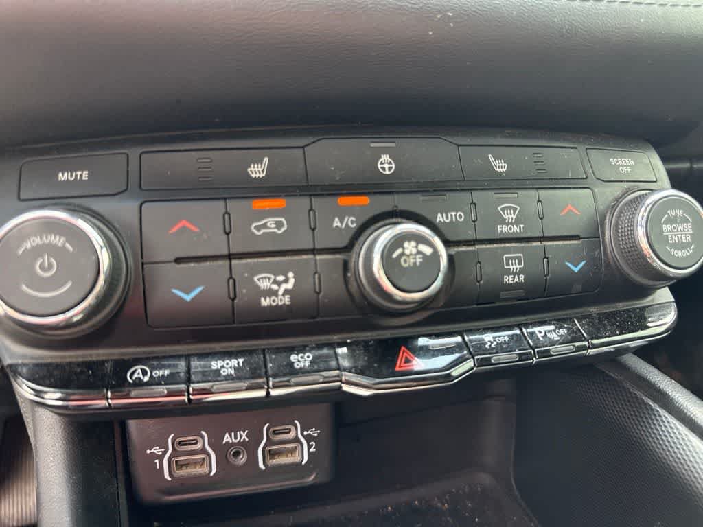 Used 2021 Dodge Durango GT RWD image 16
